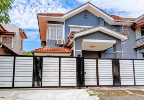 Tenang Retreat Holiday Home 3Bedroom 3Bath 2Parking